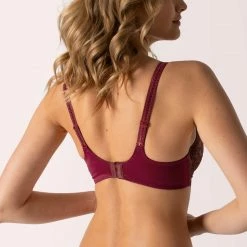 Empreinte Cassiopee Garnet Red Seamless Bra E-G 07151 9 Empreinte Cassiopee Garnet Red Seamless Bra E-G 07151