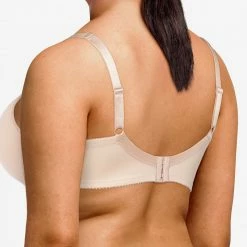 Chantelle Basic Invisible Rose Seamless T Shirt Bra 1241 Bras