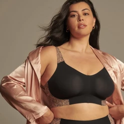 Bras Evelyn & Bobbie Beyond Black Onyx Lace Wireless Bra