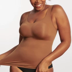 Shape Evelyn & Bobbie Smoothing Cami Basic Colors