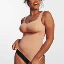 Shape Evelyn & Bobbie Smoothing Cami Basic Colors