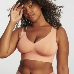 Evelyn & Bobbie Evelyn Himalayan Salt Wireless Bra Bras