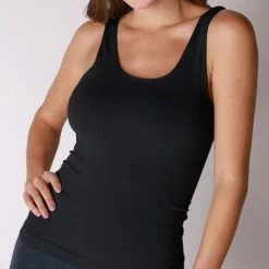 Nikibiki Shorter Tank Basic Colors 7810 Petite