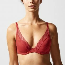 Passionata By Chantelle Manhattan Candy Apple Plunge T Shirt Bra 48D9 Bras