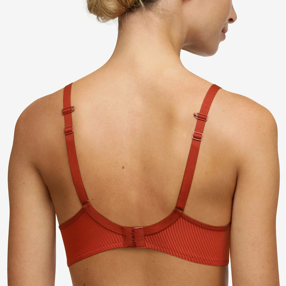 Passionata By Chantelle Nais Leather Push Up T Shirt Bra 48H2 6 Passionata By Chantelle Nais Leather Push Up T Shirt Bra 48H2